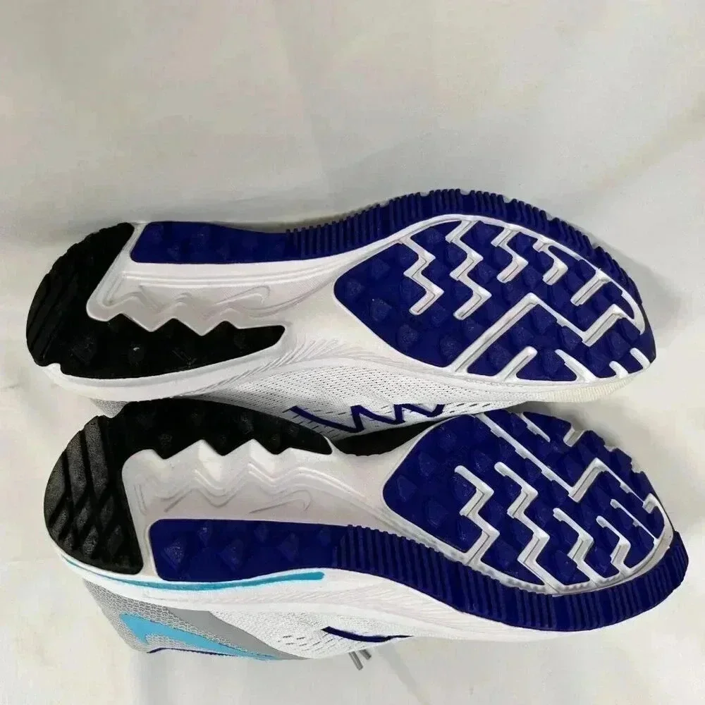 Nike nwot zoom